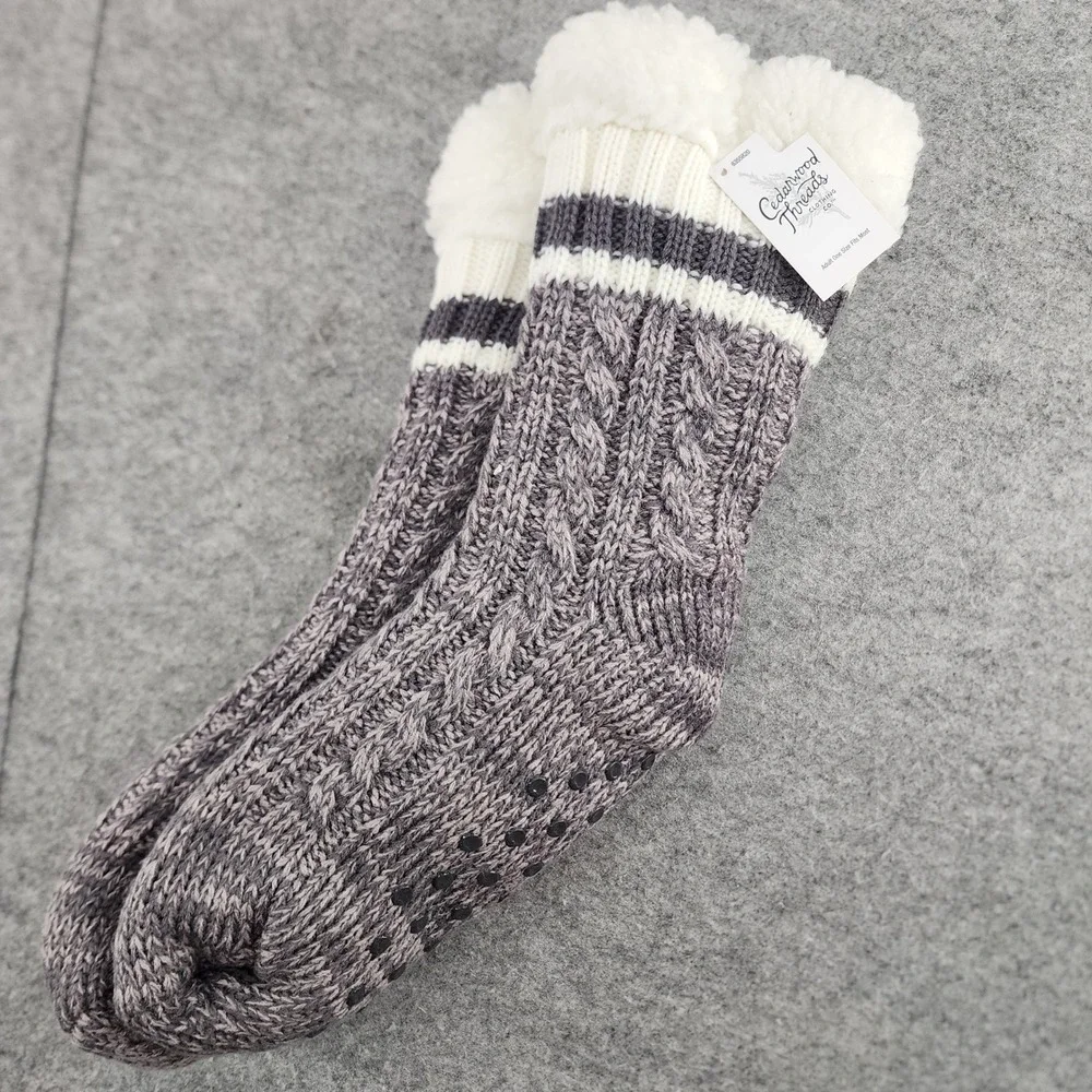 Cedarwood Threads Purple White Cable Knit Sherpa Lined Slipper Socks OSFM Unisex